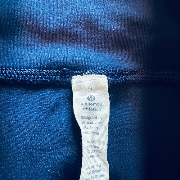 Lululemon - Picture 7 of 7